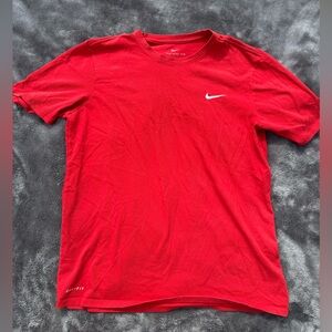 Nike Mens Short Sleeve Tee, Size Medium🔴🏋🏼‍♂️
